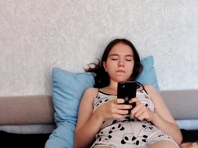 OdeliaBroomhead live cam on BongaCams