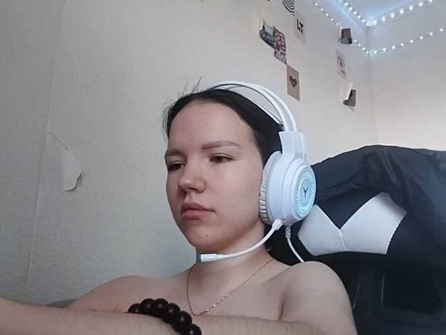 OdeliaBroomhead live cam on BongaCams