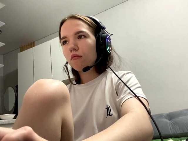 OdeliaBroomhead live cam on BongaCams