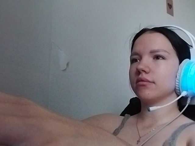 OdeliaBroomhead live cam on BongaCams