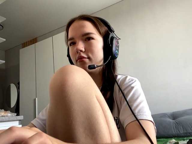 OdeliaBroomhead live cam on BongaCams