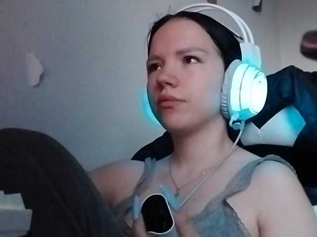 OdeliaBroomhead live cam on BongaCams