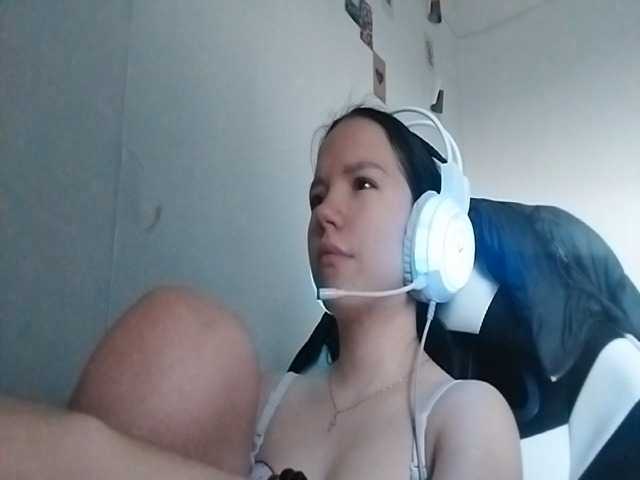 OdeliaBroomhead live cam on BongaCams