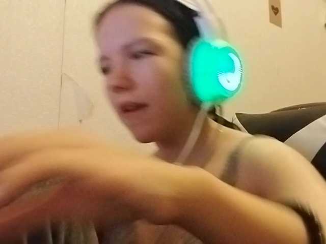 OdeliaBroomhead live cam on BongaCams