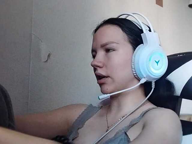 OdeliaBroomhead live cam on BongaCams