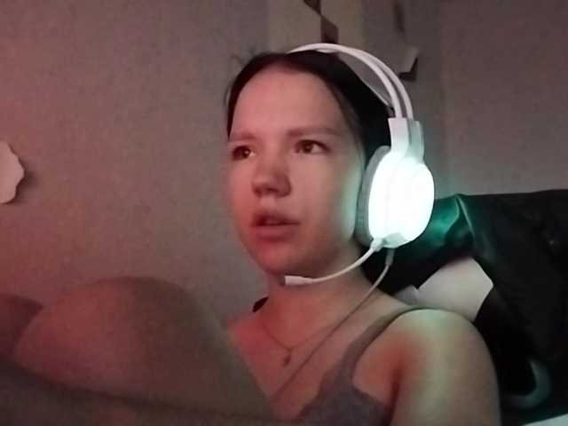 OdeliaBroomhead live cam on BongaCams