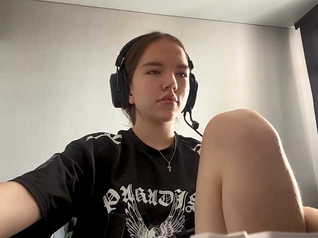 OdeliaBroomhead live cam on BongaCams