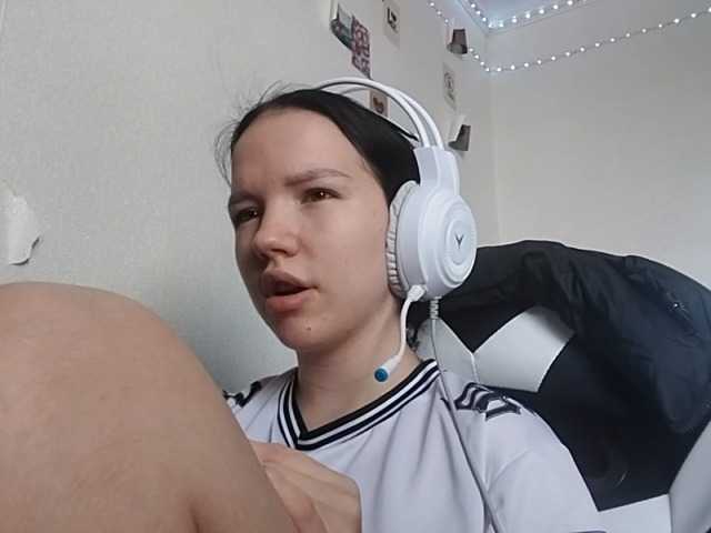 OdeliaBroomhead live cam on BongaCams