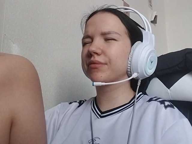 OdeliaBroomhead live cam on BongaCams