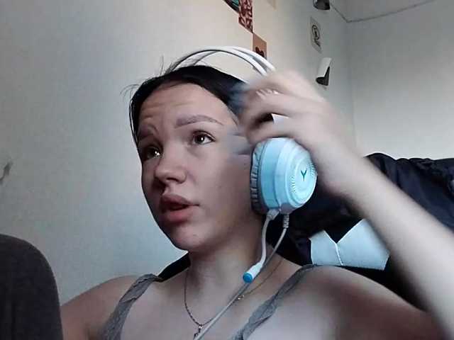 OdeliaBroomhead live cam on BongaCams