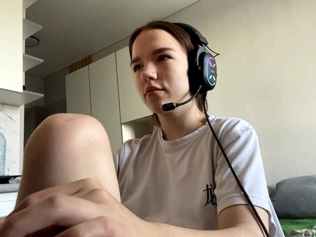 OdeliaBroomhead live cam on BongaCams