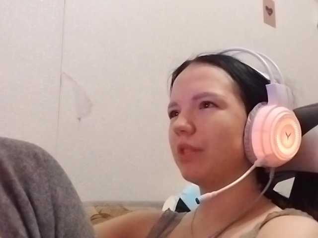 OdeliaBroomhead live cam on BongaCams