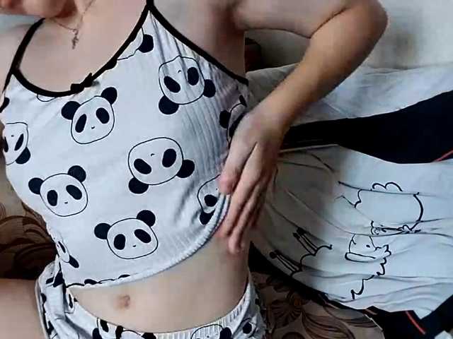 OdeliaBroomhead live cam on BongaCams