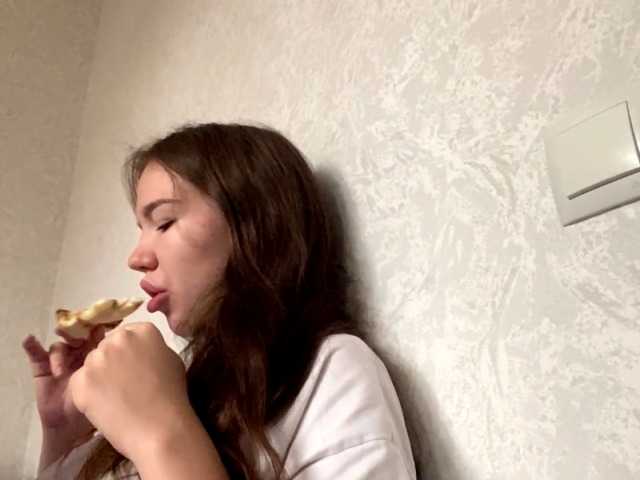 OdeliaBroomhead live cam on BongaCams