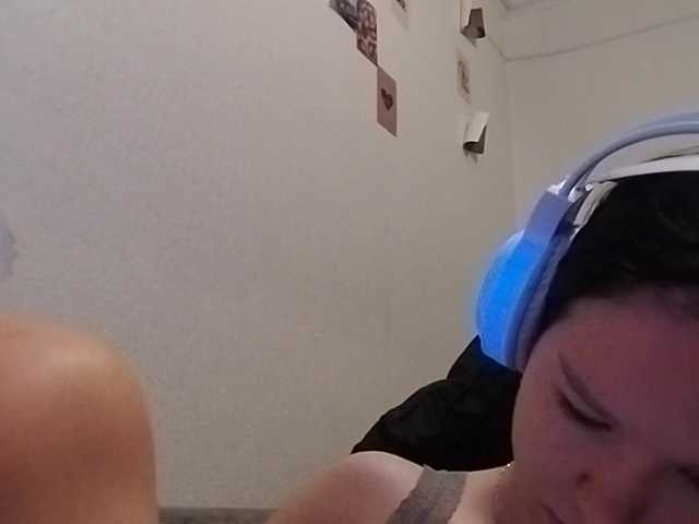 OdeliaBroomhead live cam on BongaCams