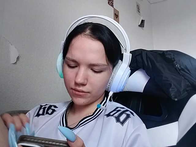 OdeliaBroomhead live cam on BongaCams