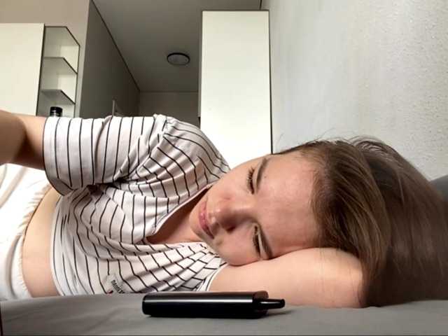 OdeliaBroomhead live cam on BongaCams