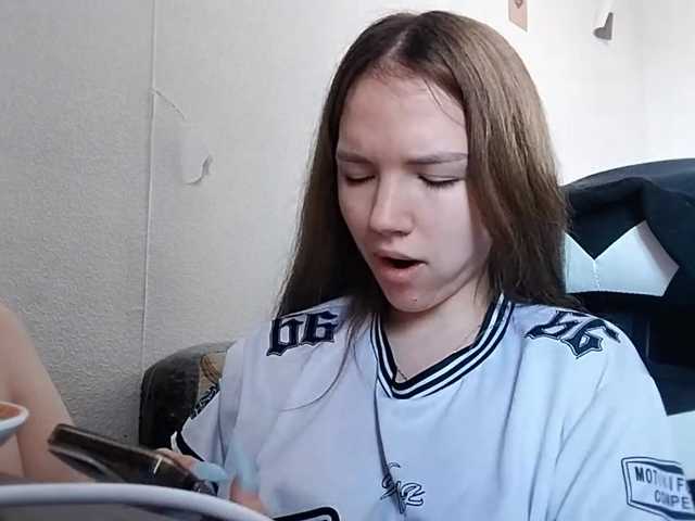 OdeliaBroomhead live cam on BongaCams