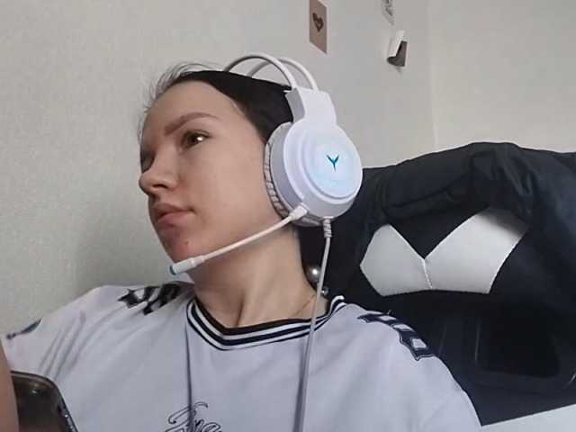 OdeliaBroomhead live cam on BongaCams