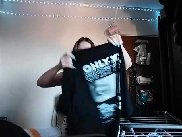 OdeliaBroomhead live cam on BongaCams