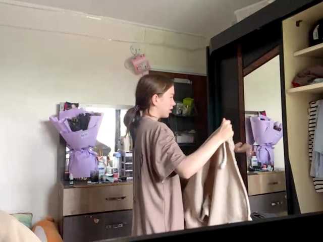 OdeliaBroomhead live cam