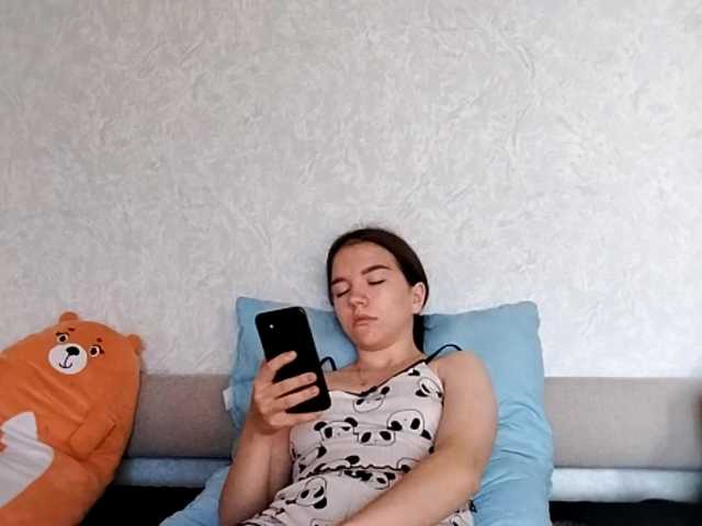 OdeliaBroomhead live cam on BongaCams
