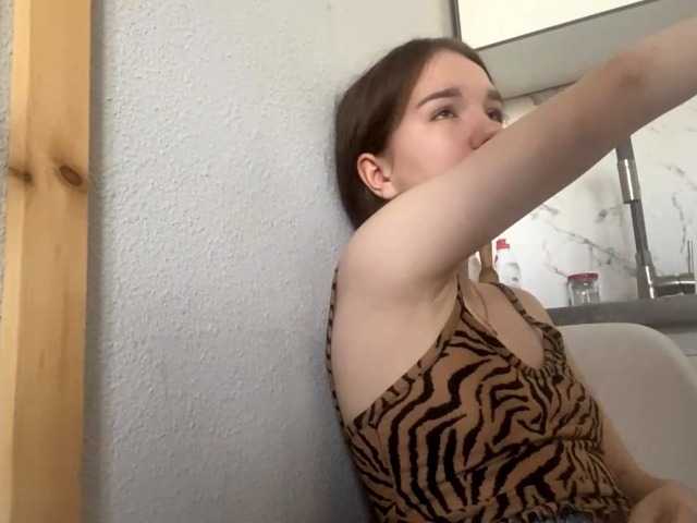 OdeliaBroomhead live cam on BongaCams