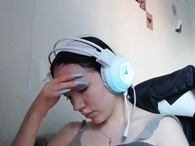 OdeliaBroomhead live cam on BongaCams