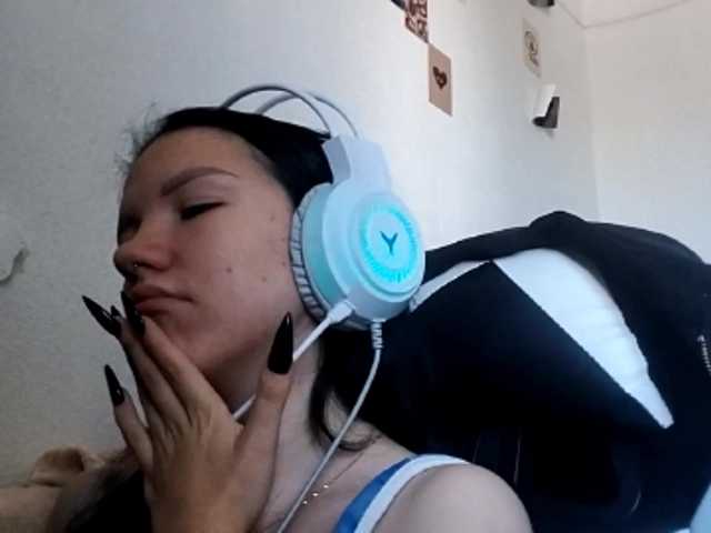 OdeliaBroomhead live cam on BongaCams