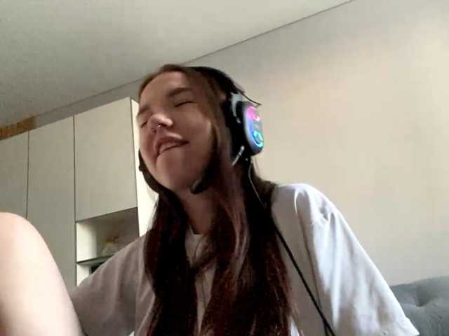 OdeliaBroomhead live cam on BongaCams