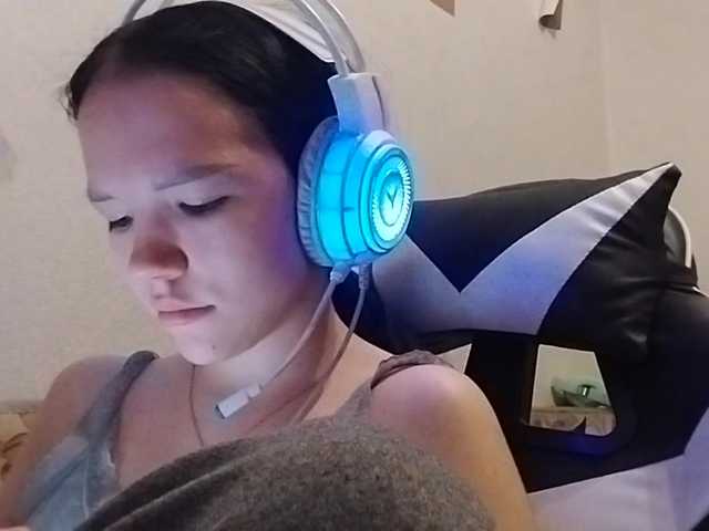 OdeliaBroomhead live cam on BongaCams