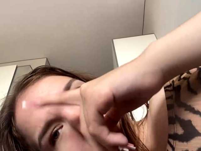 OdeliaBroomhead live cam on BongaCams
