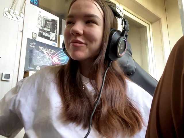Odelia Broomhead (OdeliaBroomhead)