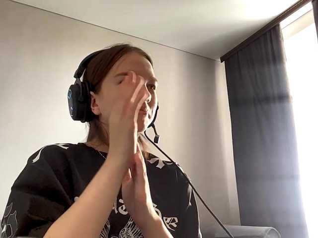 OdeliaBroomhead live cam on BongaCams