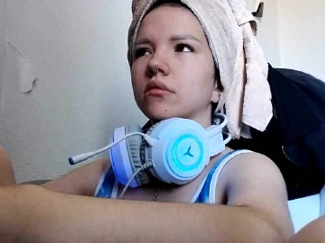 OdeliaBroomhead live cam on BongaCams