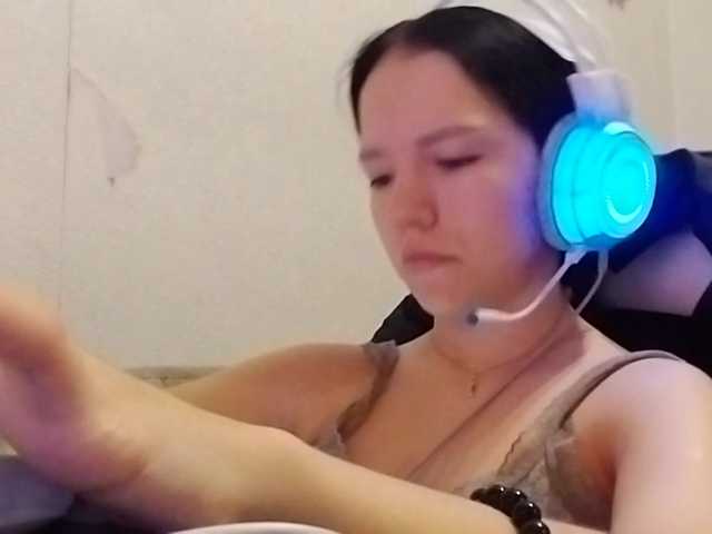 OdeliaBroomhead live cam on BongaCams