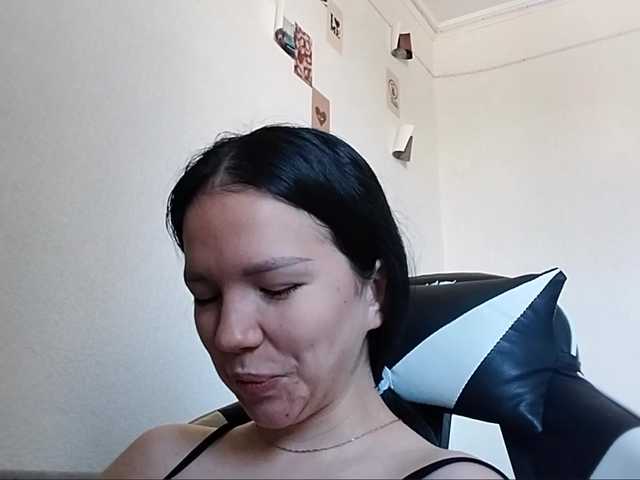 OdeliaBroomhead live cam on BongaCams