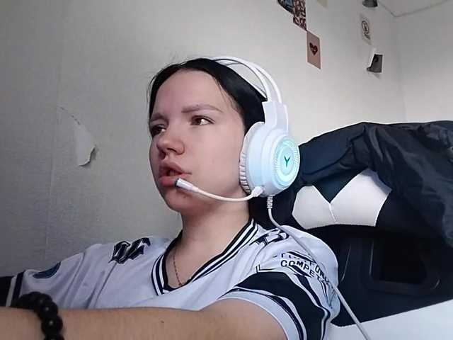 OdeliaBroomhead live cam on BongaCams