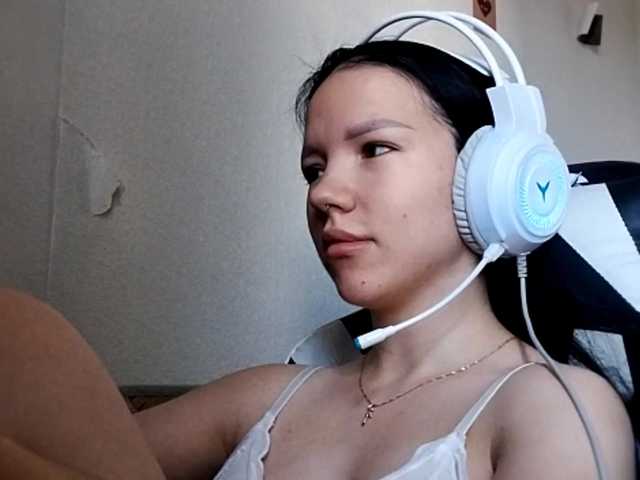 OdeliaBroomhead live cam on BongaCams