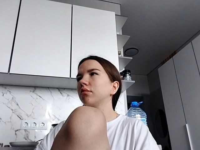 OdeliaBroomhead live cam on BongaCams
