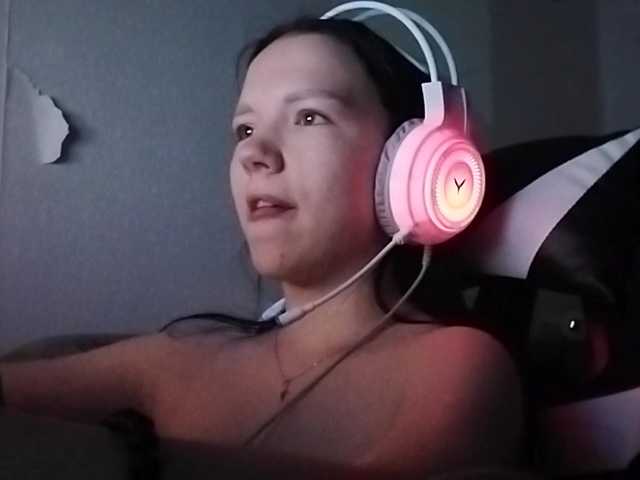 OdeliaBroomhead live cam on BongaCams