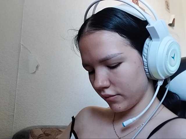 OdeliaBroomhead live cam on BongaCams