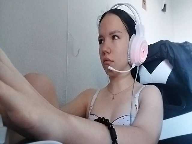 OdeliaBroomhead live cam on BongaCams