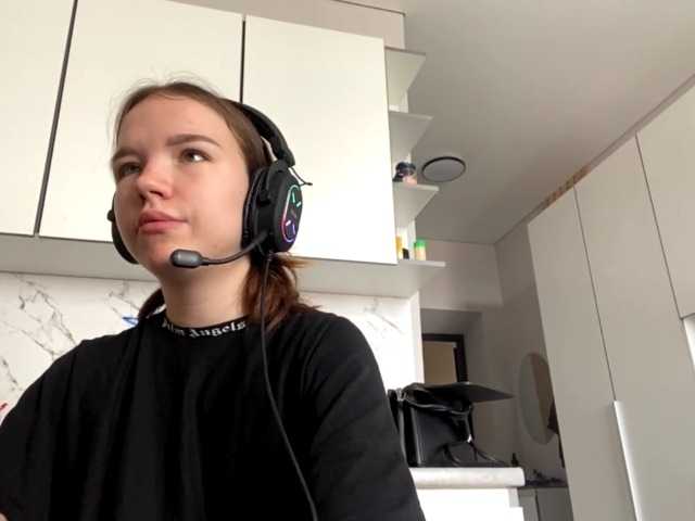 OdeliaBroomhead live cam on BongaCams