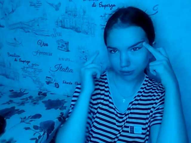 OdeliaBroomhead live cam on BongaCams