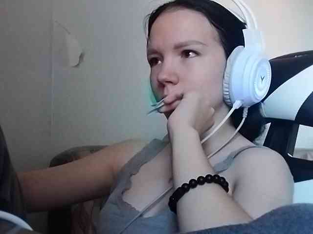 OdeliaBroomhead Live Webcam on BongaCams