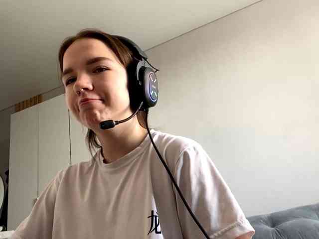 OdeliaBroomhead webcam