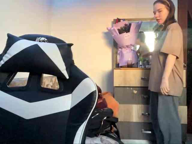 OdeliaBroomhead webcam
