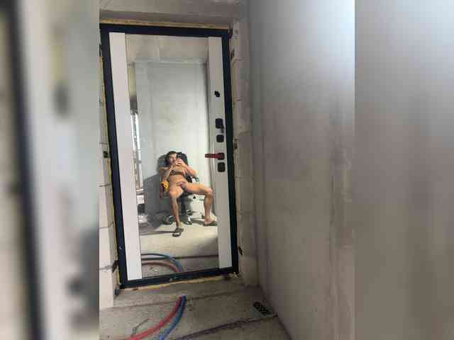 -BAUNTI- Sex Cam Show