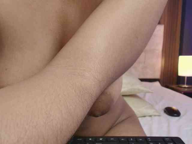 Laritacurly webcam